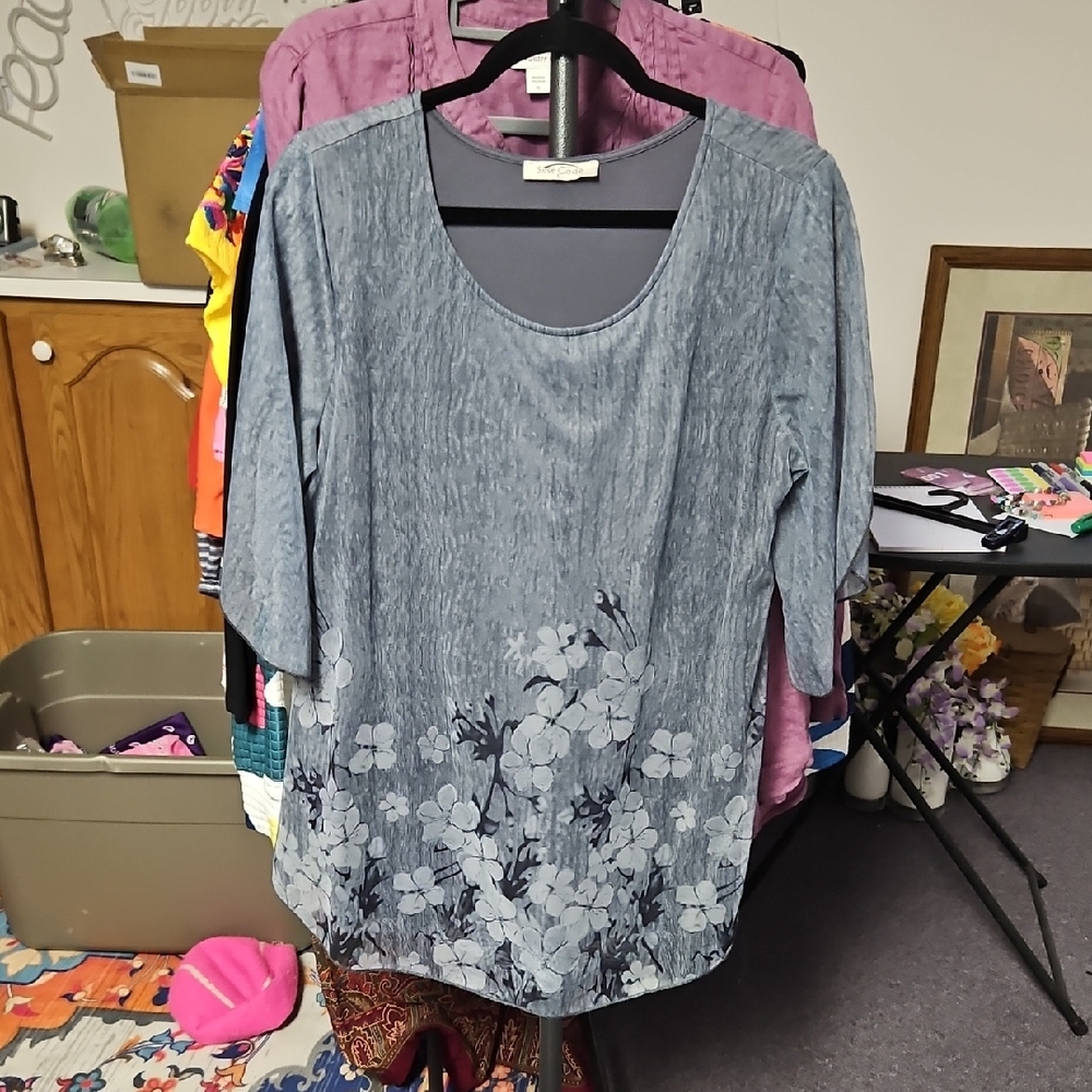 Silver Gray Pleated 3/4 Sleeve Tunic